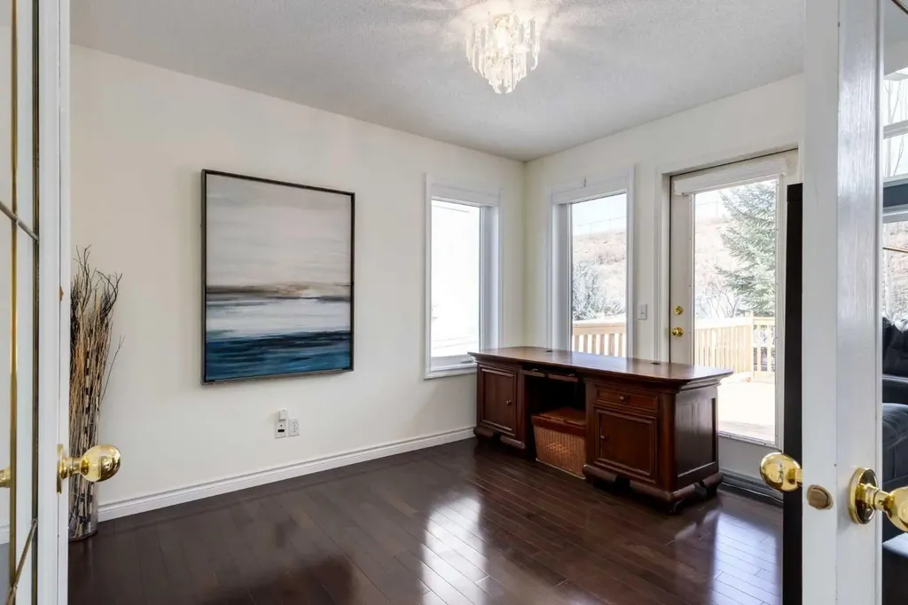 331 Sierra Madre Court SW Calgary AB T3H 3G7