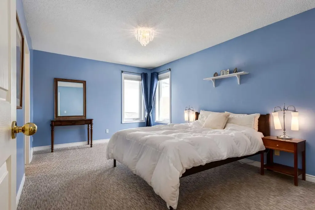 331 Sierra Madre Court SW Calgary AB T3H 3G7