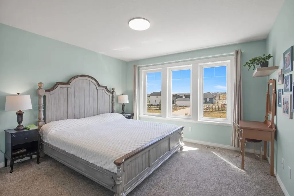 14 Tagish Avenue Red Deer AB T4P 0Y6