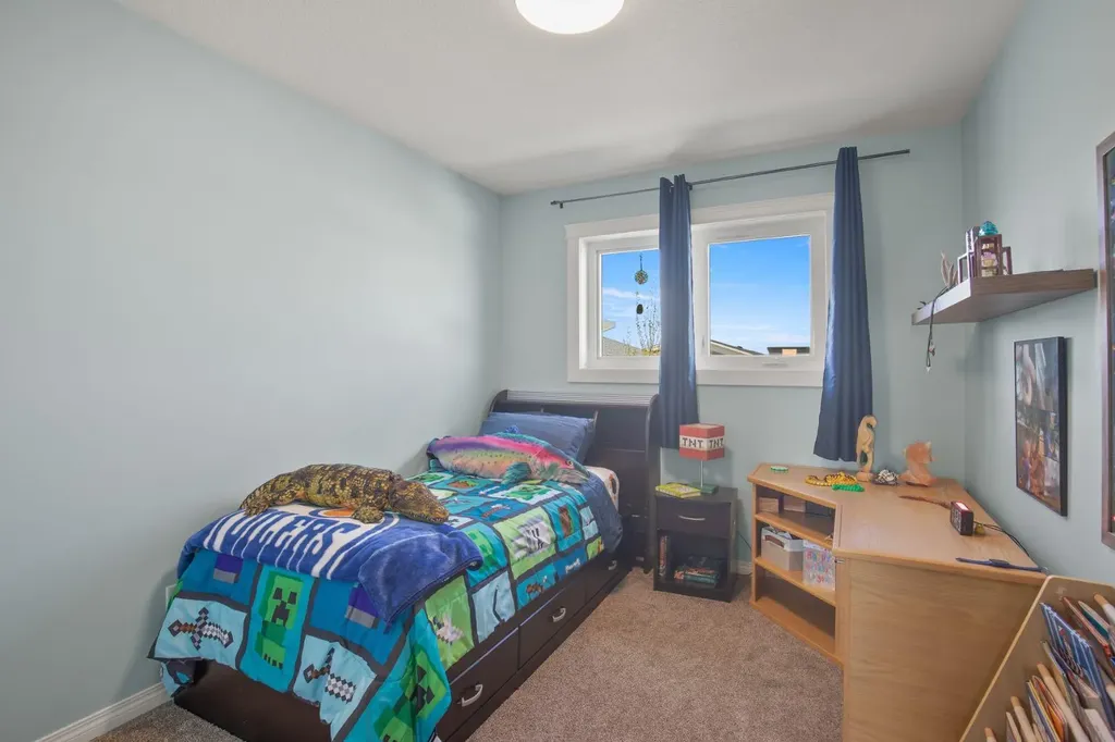 14 Tagish Avenue Red Deer AB T4P 0Y6