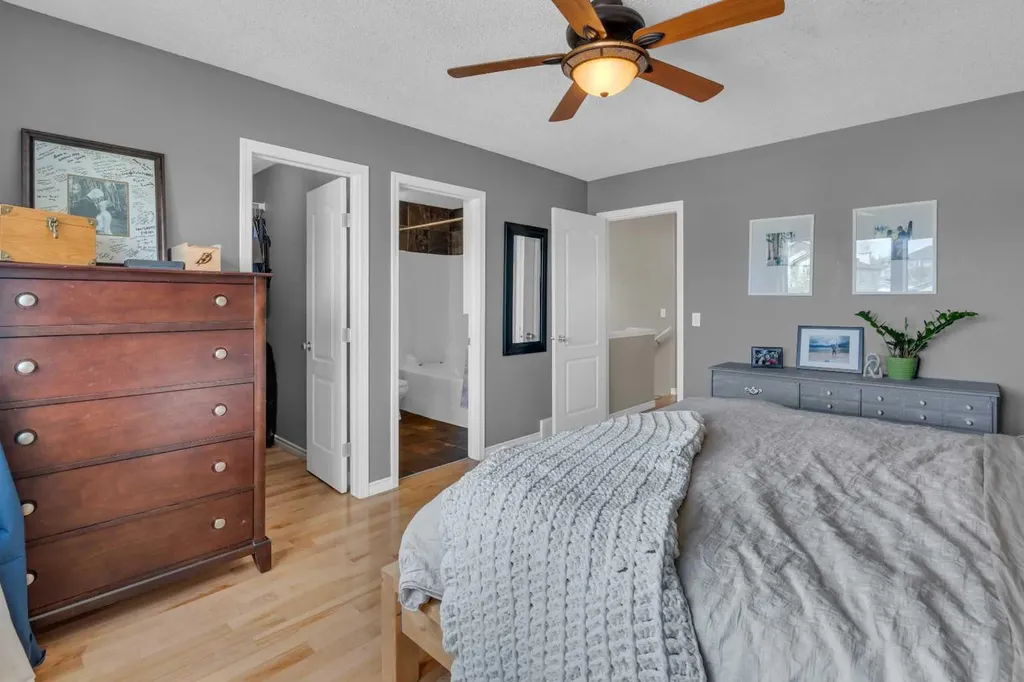 111 Arbour Meadows Close NW Calgary AB T3G 5J4