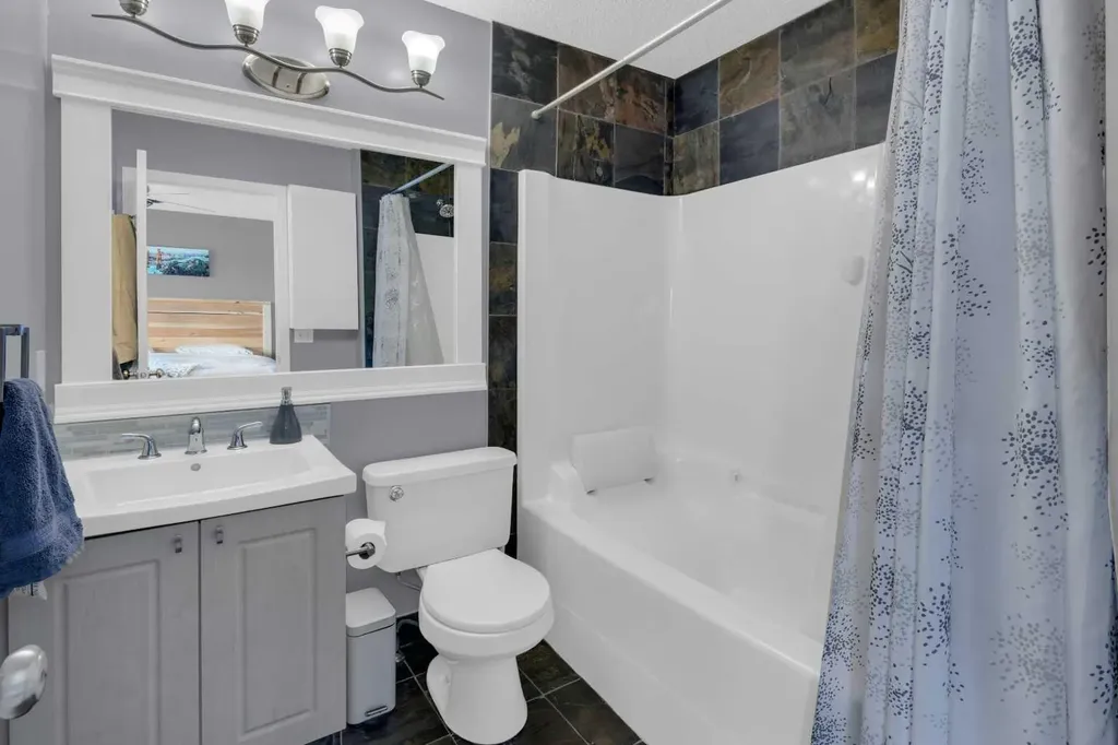 111 Arbour Meadows Close NW Calgary AB T3G 5J4