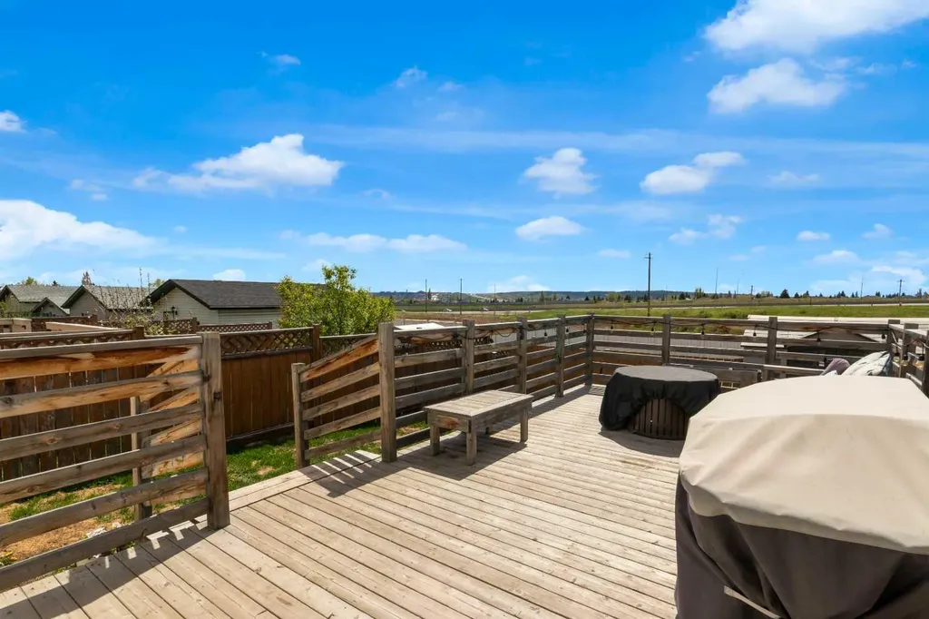 111 Arbour Meadows Close NW Calgary AB T3G 5J4