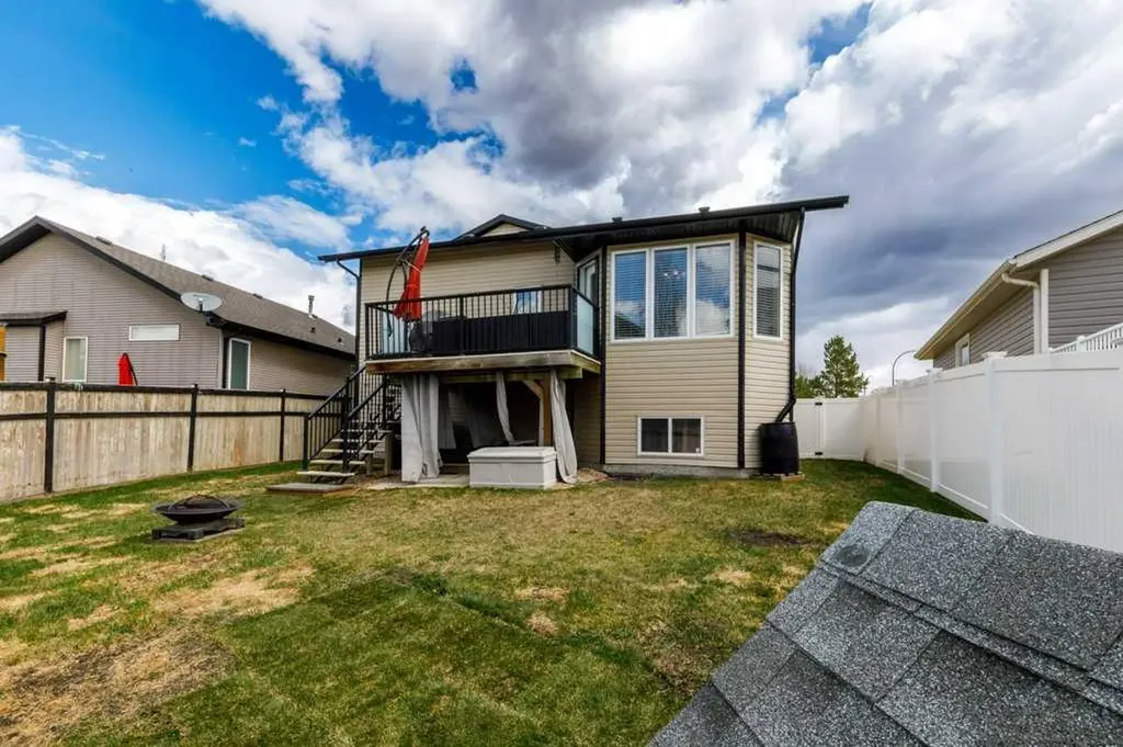 898 Ramage Crescent Red Deer AB T4P 2Z9