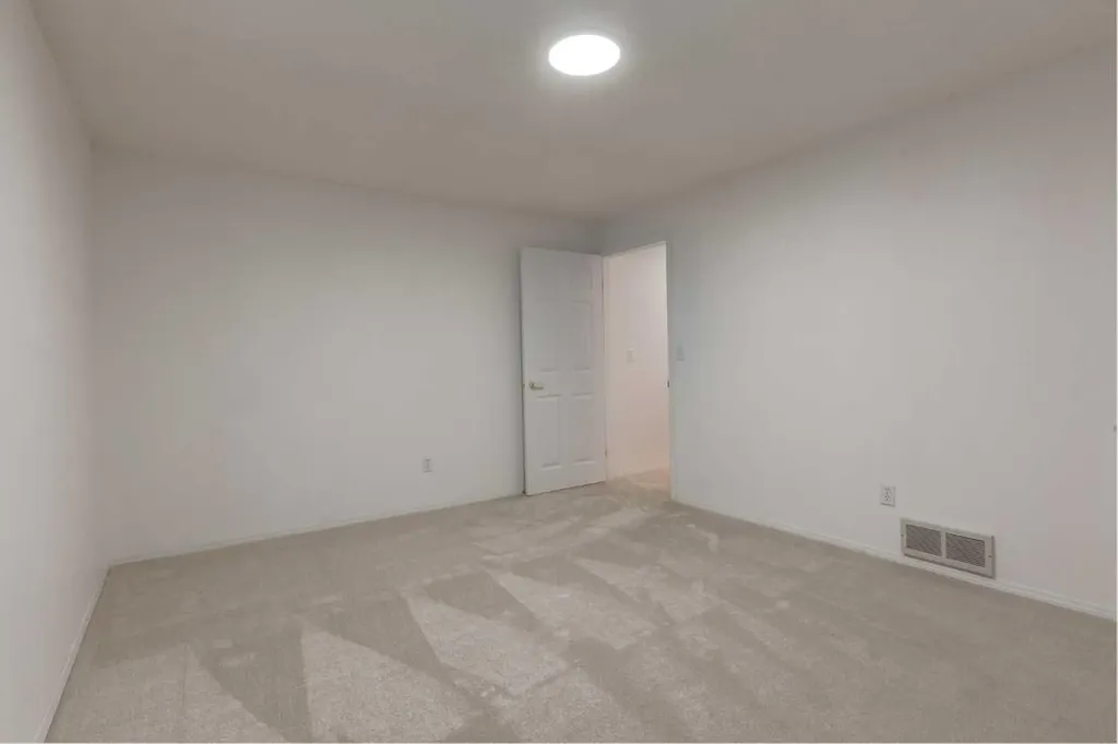 60 Riverview Drive SE Calgary AB T2C 4H8