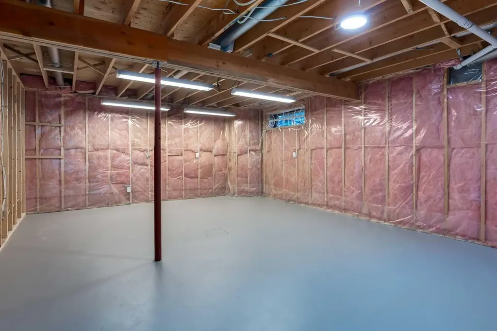 60 Riverview Drive SE Calgary AB T2C 4H8