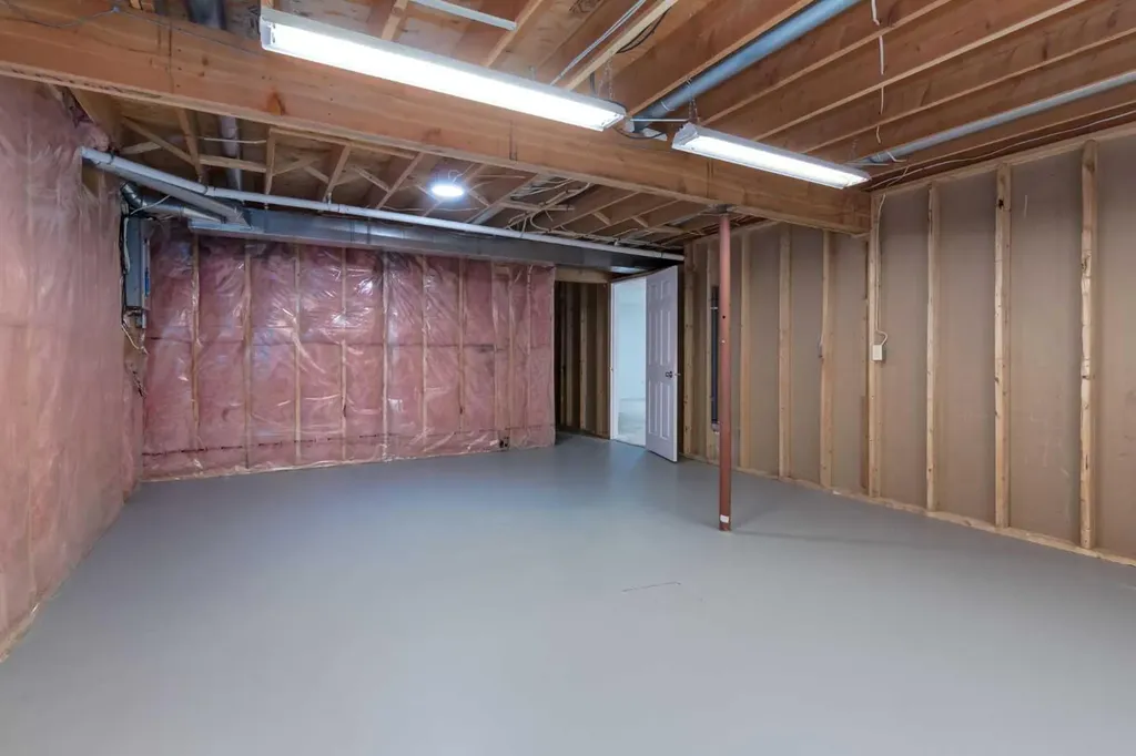 60 Riverview Drive SE Calgary AB T2C 4H8