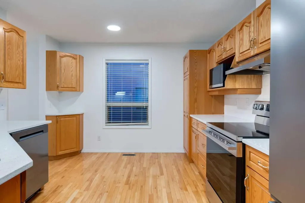 60 Riverview Drive SE Calgary AB T2C 4H8