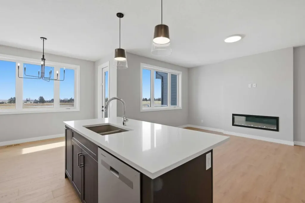 139 Belvedere Crescent SE Calgary AB T2A 7Y5