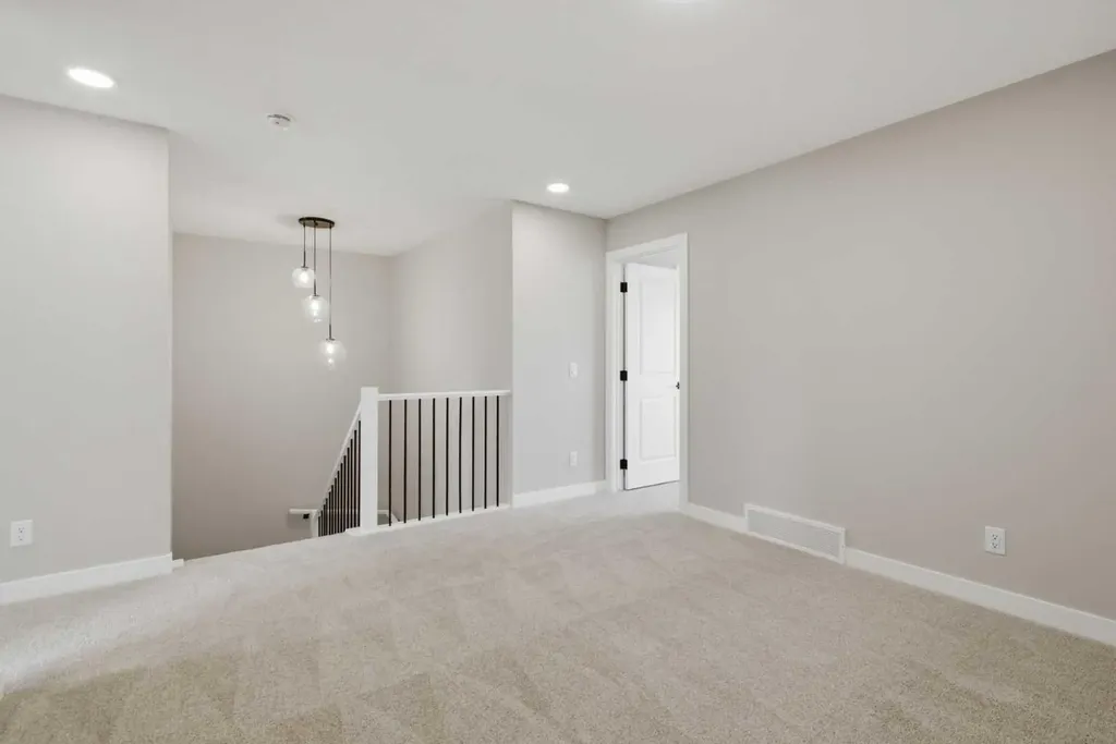 139 Belvedere Crescent SE Calgary AB T2A 7Y5