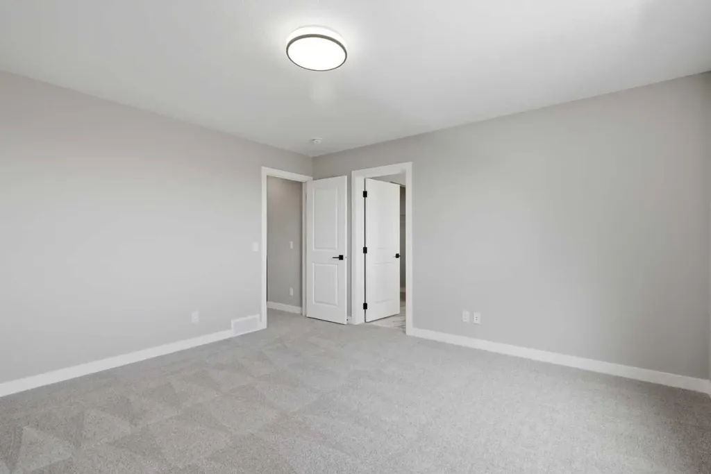 139 Belvedere Crescent SE Calgary AB T2A 7Y5