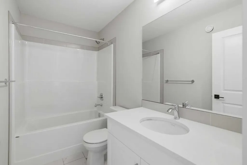 139 Belvedere Crescent SE Calgary AB T2A 7Y5