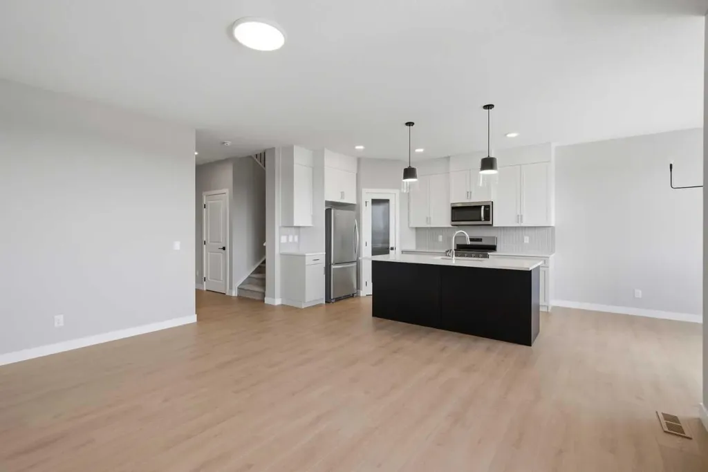 139 Belvedere Crescent SE Calgary AB T2A 7Y5