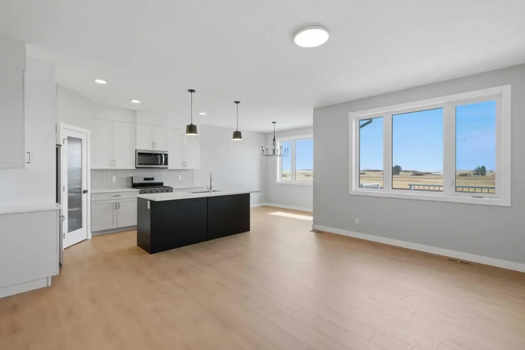 139 Belvedere Crescent SE Calgary AB T2A 7Y5