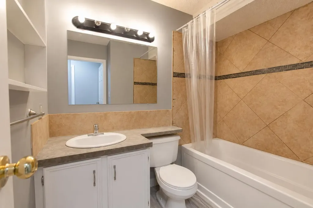 5812 61 Street Red Deer AB t4n 6h4