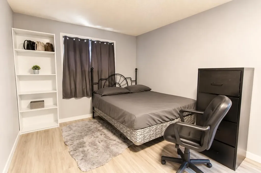 5812 61 Street Red Deer AB t4n 6h4