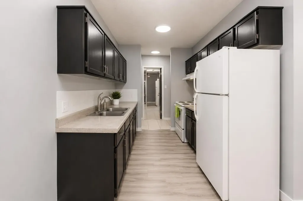 5812 61 Street Red Deer AB t4n 6h4