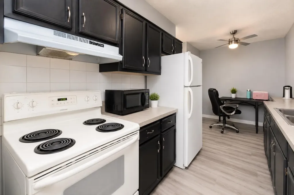 5812 61 Street Red Deer AB t4n 6h4