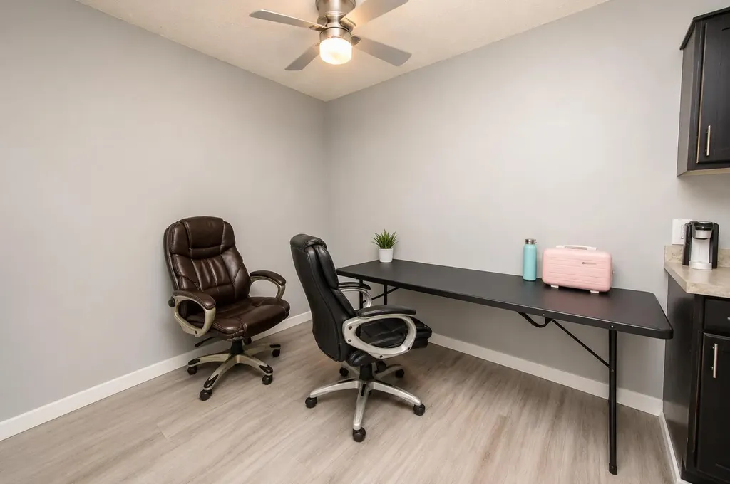 5812 61 Street Red Deer AB t4n 6h4