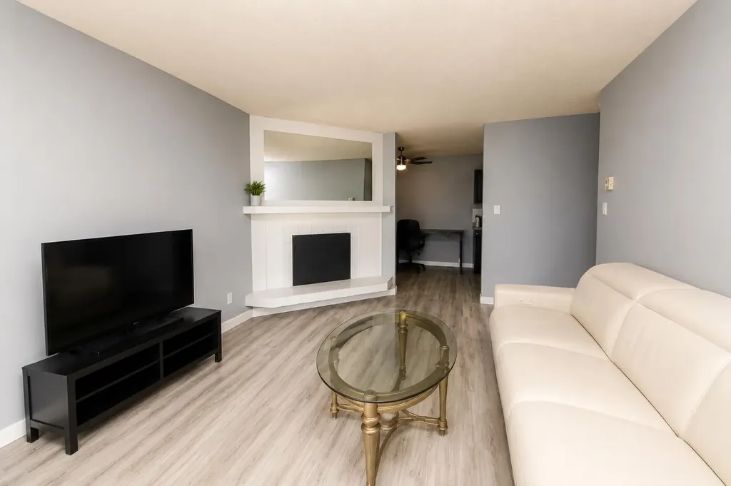 5812 61 Street Red Deer AB t4n 6h4