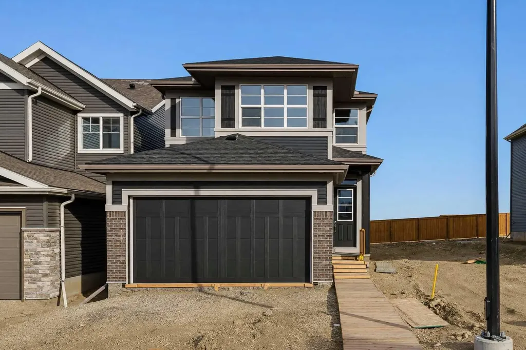 186 Annette Landing NW Calgary AB T3R 2K2
