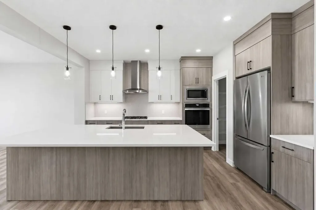 186 Annette Landing NW Calgary AB T3R 2K2