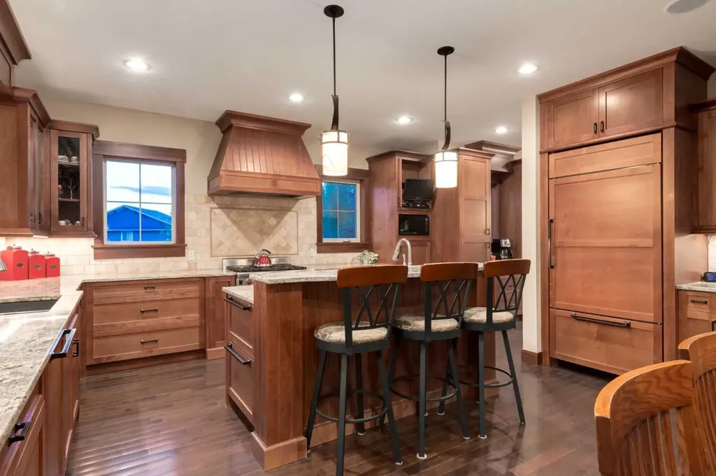 250 Crestridge Place SW Calgary AB T3B 5Z2