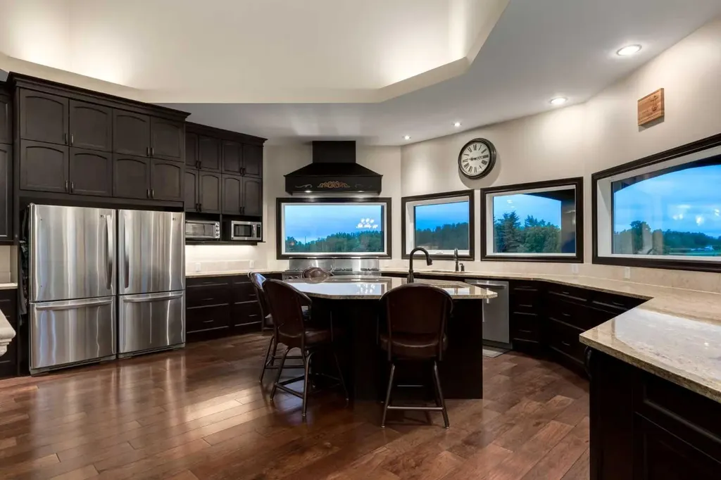 322066 4 Street E Rural Foothills County AB T1S 1A2