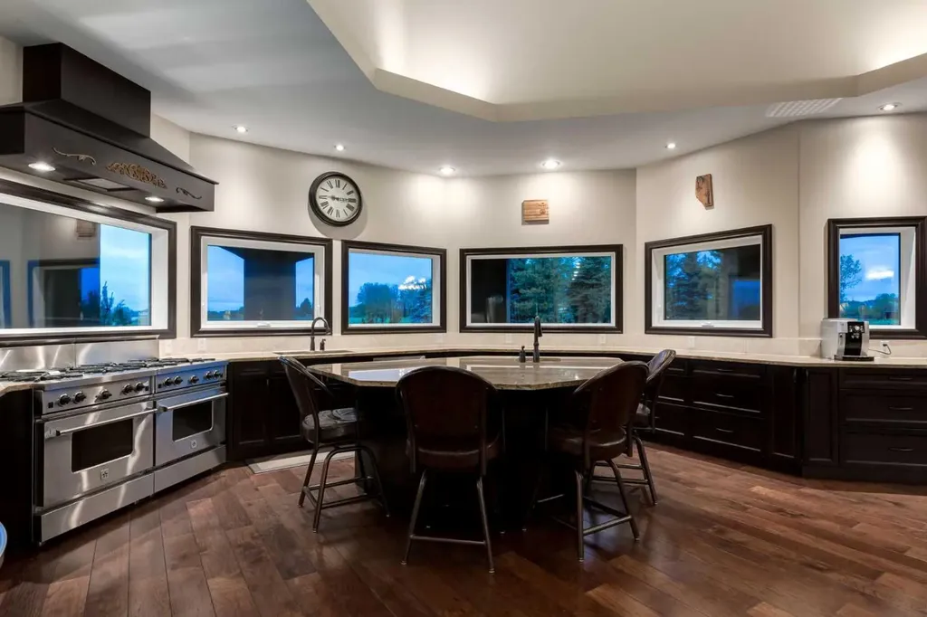 322066 4 Street E Rural Foothills County AB T1S 1A2