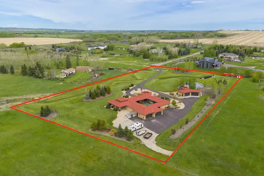 322066 4 Street E Rural Foothills County AB T1S 1A2