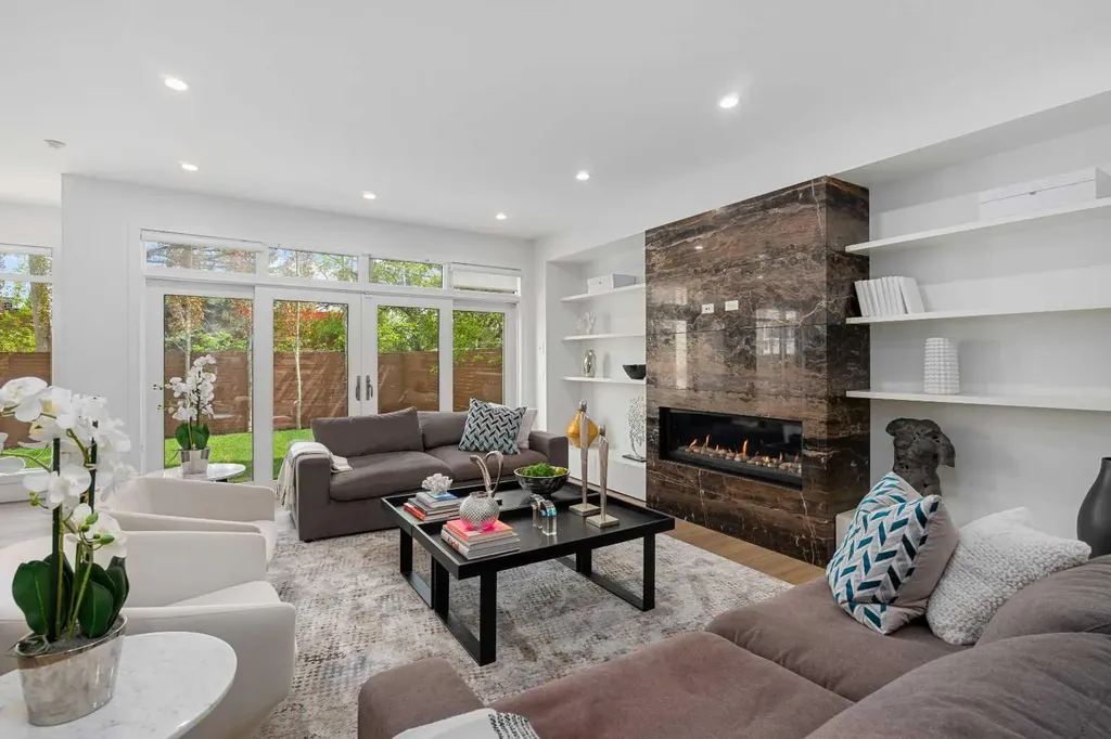 2620 14a Street SW Calgary AB T2T3X7