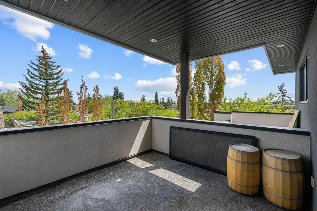 2620 14a Street SW Calgary AB T2T3X7