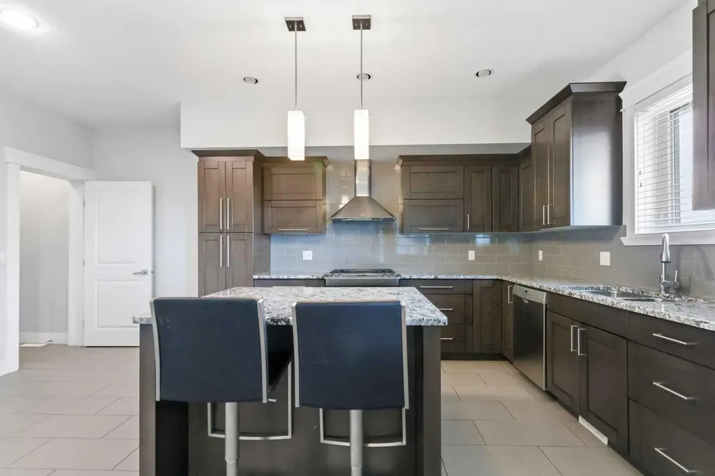 208 Sparrowhawk Drive Fort Mcmurray AB T9K 0Y8