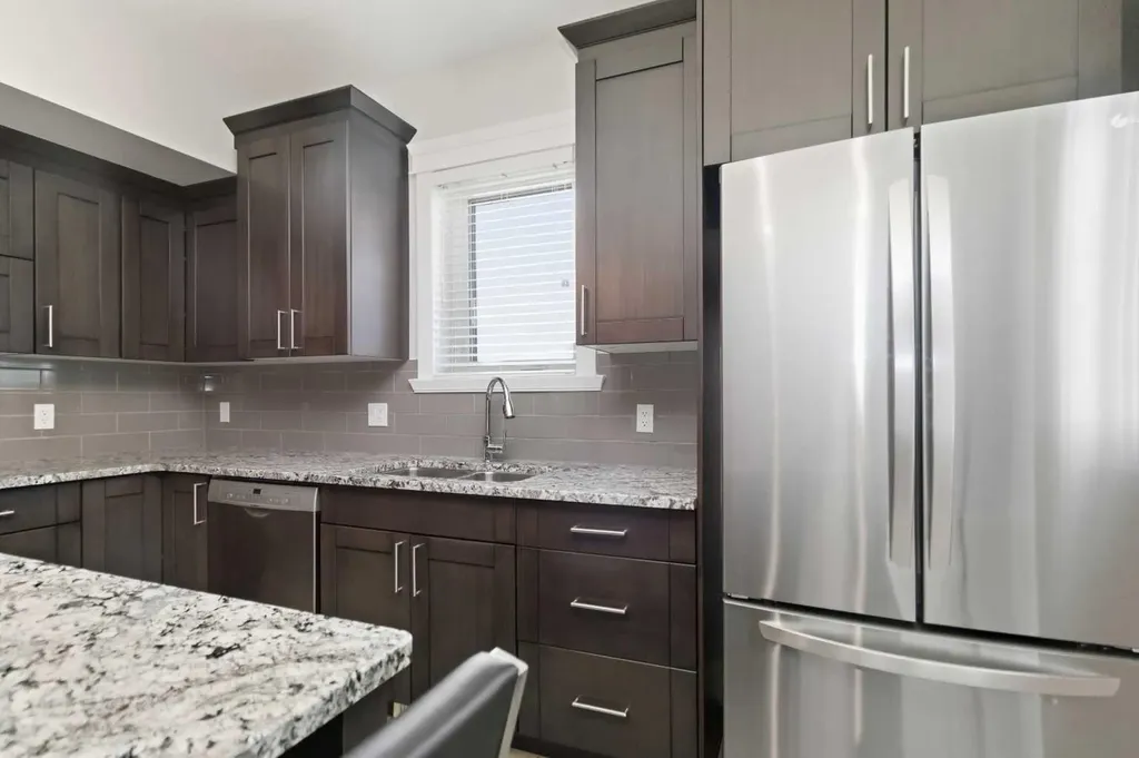 208 Sparrowhawk Drive Fort Mcmurray AB T9K 0Y8