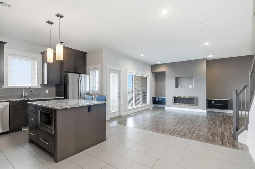 208 Sparrowhawk Drive Fort Mcmurray AB T9K 0Y8