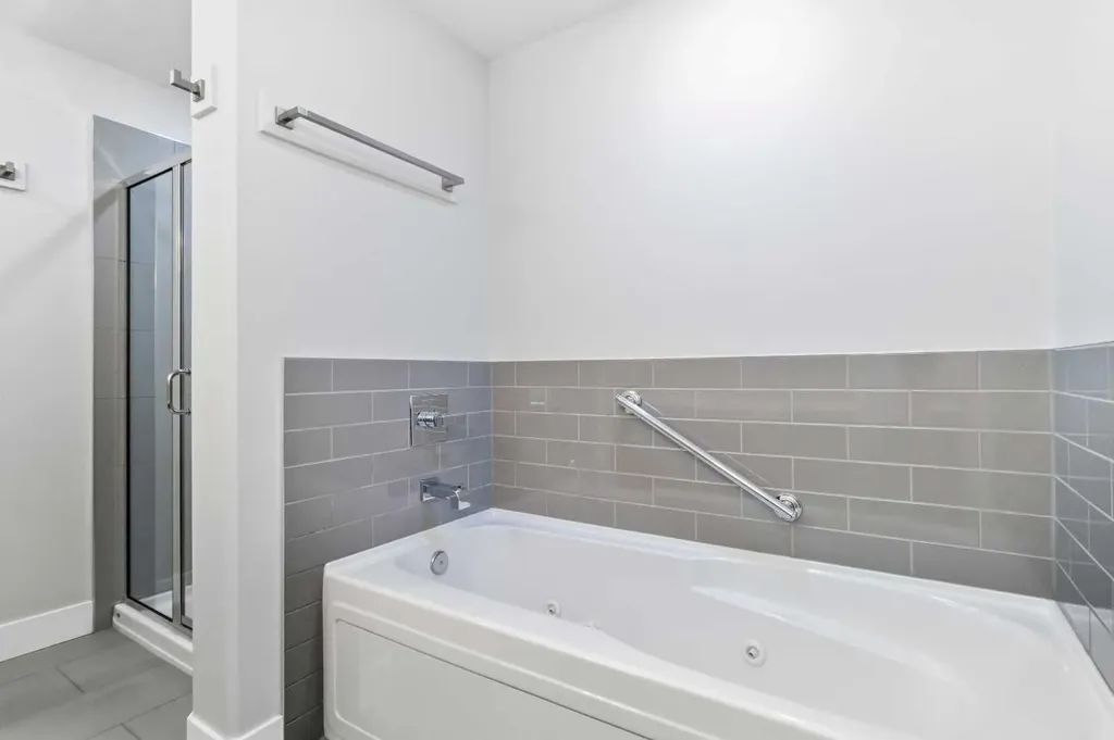 208 Sparrowhawk Drive Fort Mcmurray AB T9K 0Y8