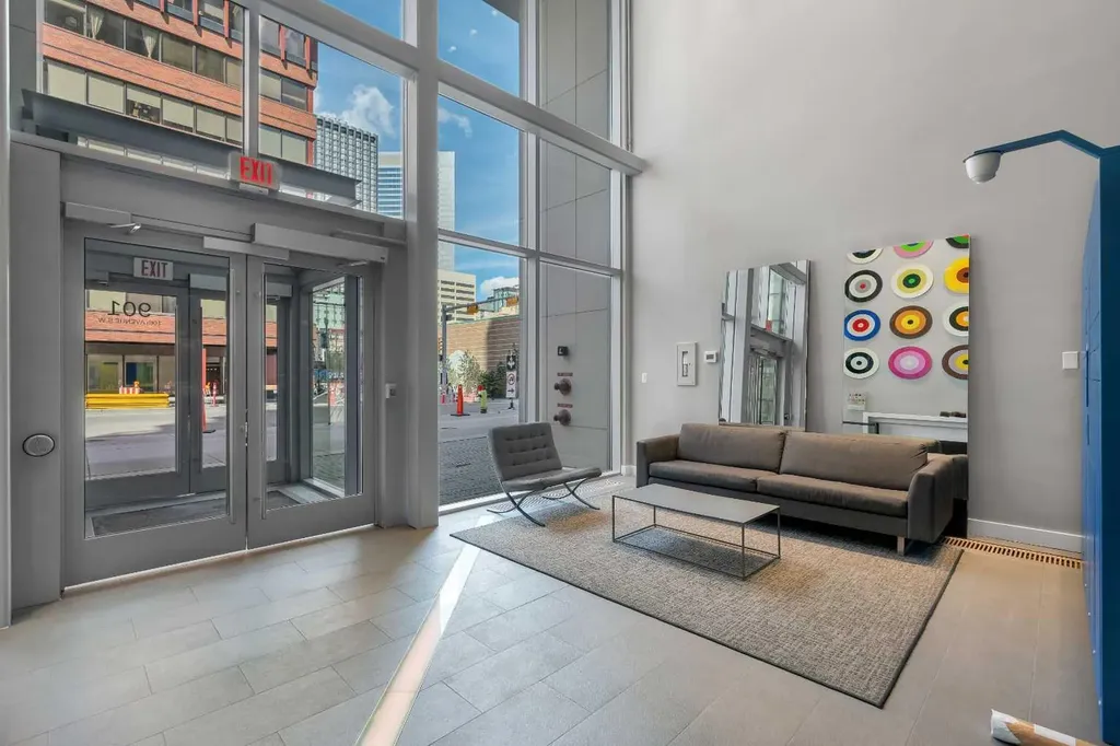 901 10 Avenue SW Calgary AB T2R 0B5