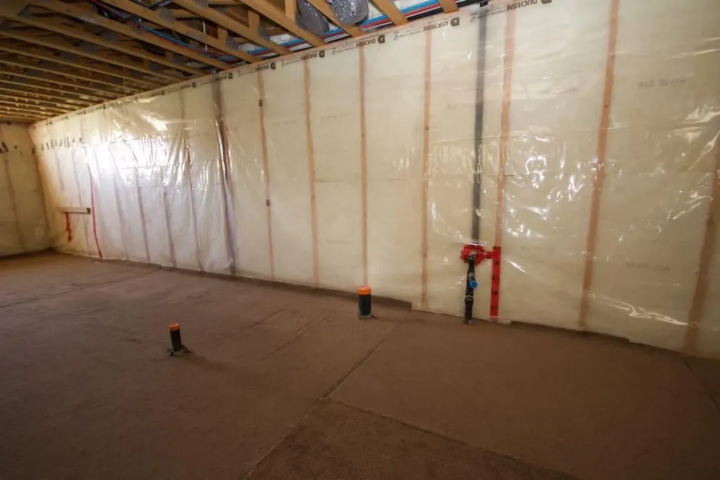 323 2 Street NW Redcliff AB T0J 2P2