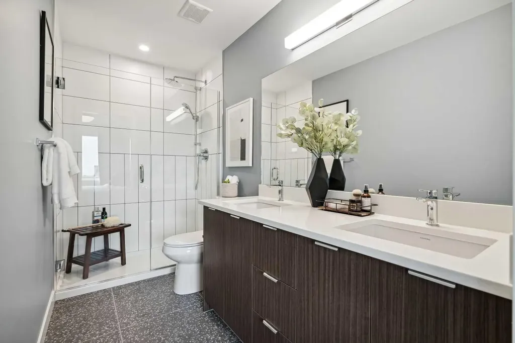 293 Dieppe Drive SW Calgary AB T3E 8H6
