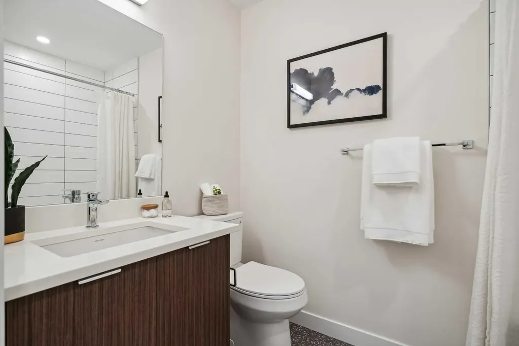 293 Dieppe Drive SW Calgary AB T3E 8H6