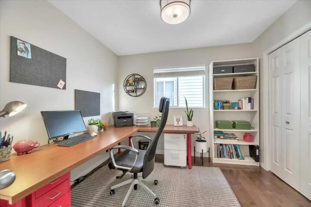 133 Copperfield Gardens SE Calgary AB T2Z4C2