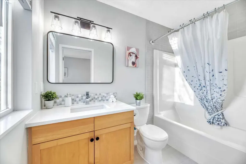 133 Copperfield Gardens SE Calgary AB T2Z4C2