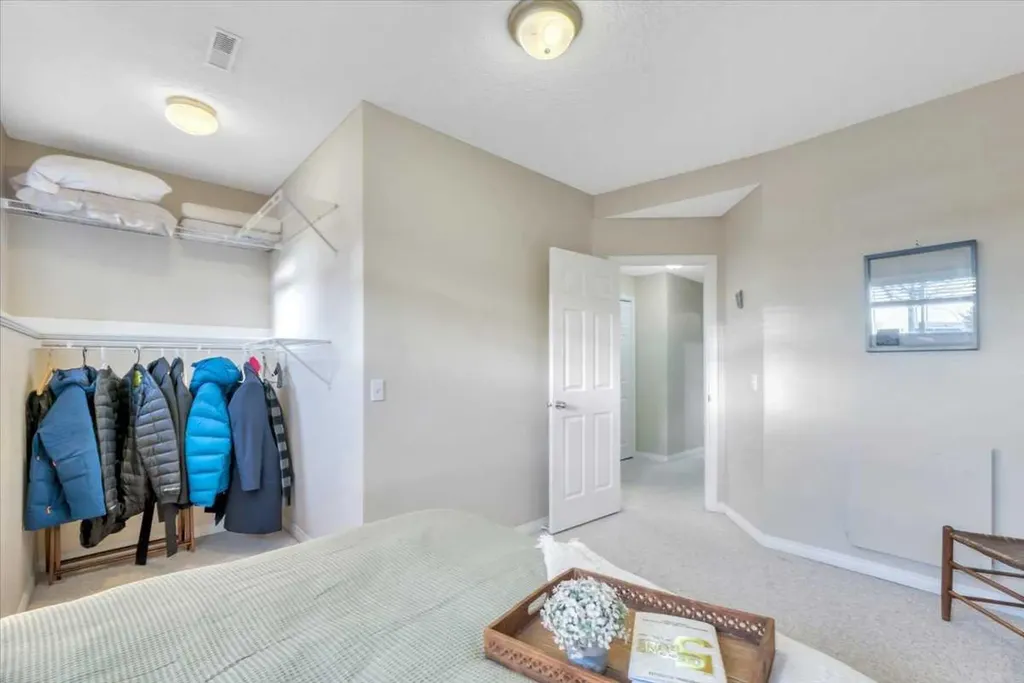 133 Copperfield Gardens SE Calgary AB T2Z4C2