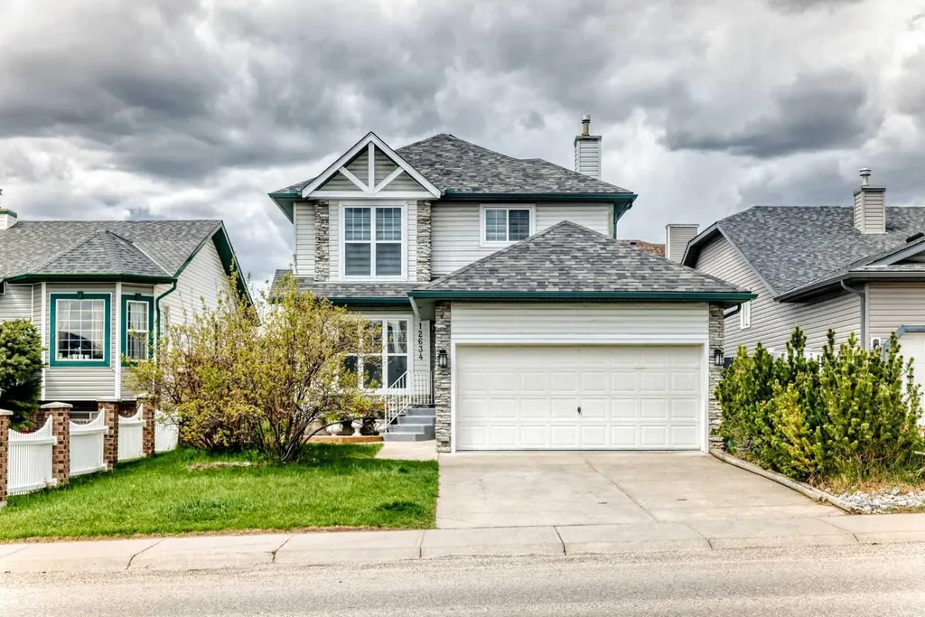 12634 Coventry Hills Way NE Calgary AB T3K 4R8