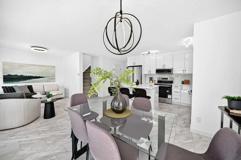 12634 Coventry Hills Way NE Calgary AB T3K 4R8
