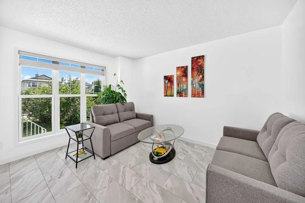 12634 Coventry Hills Way NE Calgary AB T3K 4R8