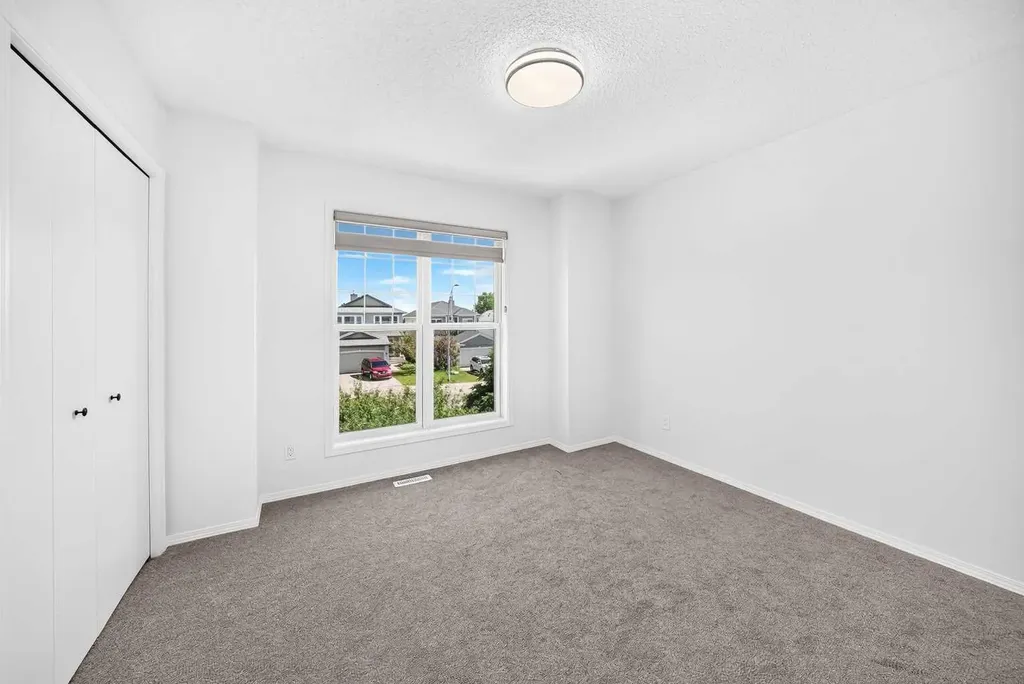 12634 Coventry Hills Way NE Calgary AB T3K 4R8
