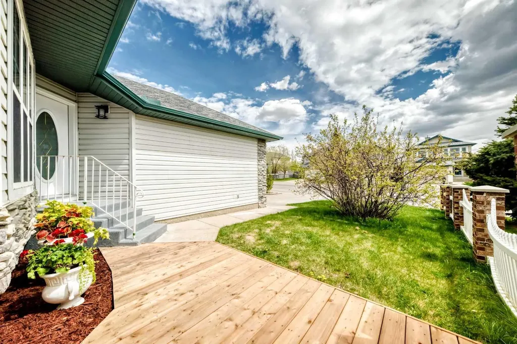 12634 Coventry Hills Way NE Calgary AB T3K 4R8