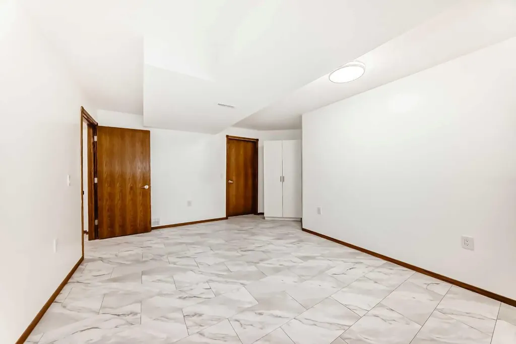 12634 Coventry Hills Way NE Calgary AB T3K 4R8