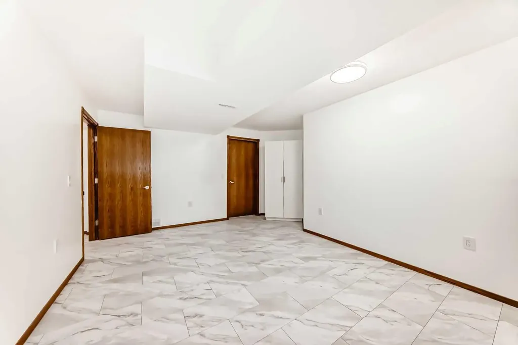 12634 Coventry Hills Way NE Calgary AB T3K 4R8